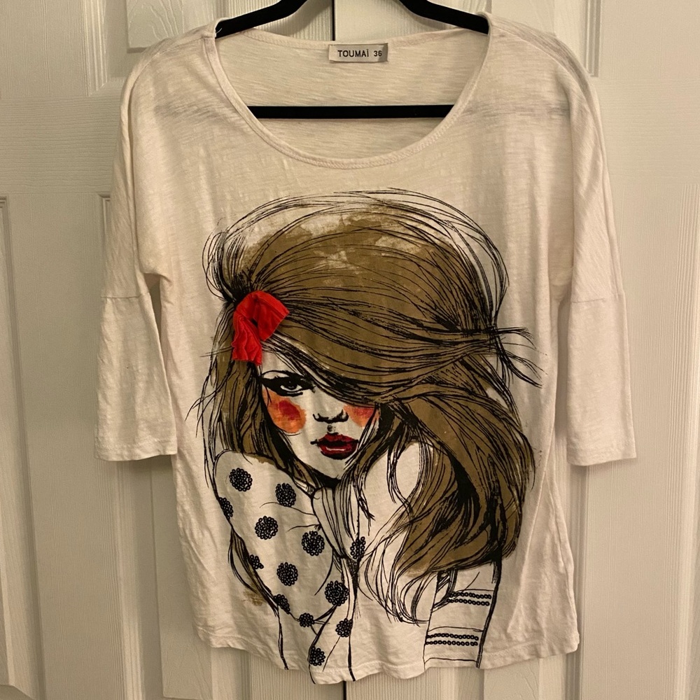 Toumai Graphic Tee | small